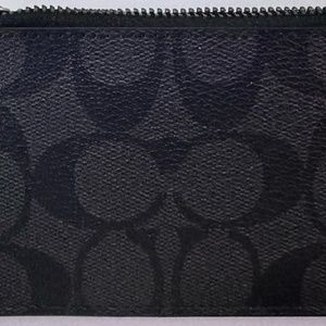 coach zipper wallet